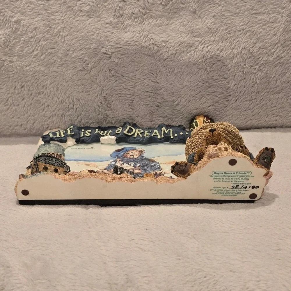 Boyds Bears & Friends Wilson Life is But a Dream 3D Resin Picture Frame 27350